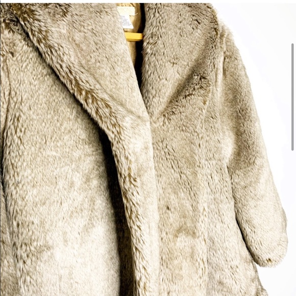 Billabong Designer Closet Fur Jacket - Picture 4 of 5